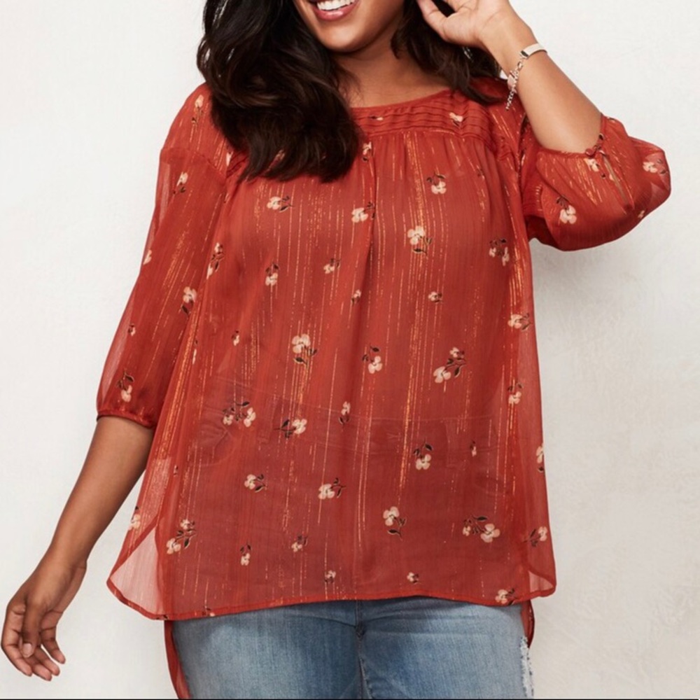 Lauren Conrad LC Top with matching cami. Size 1X